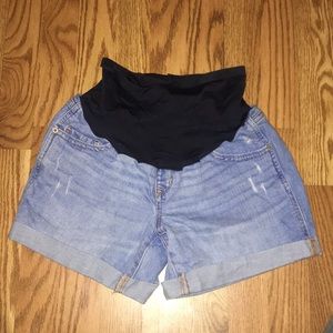 Old Navy Maternity Jean Shorts • Size 0